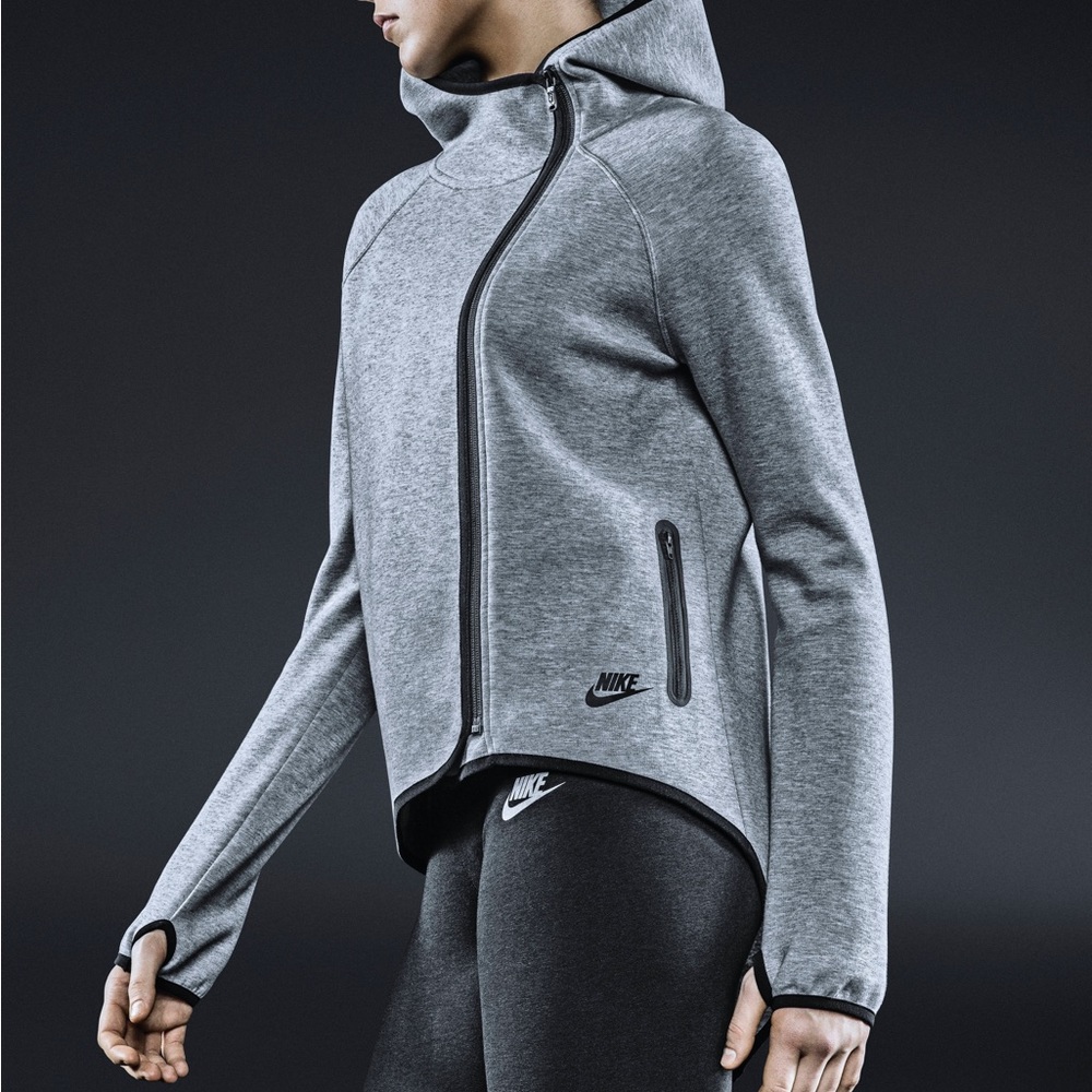 Nike tech fleece cape hoodie